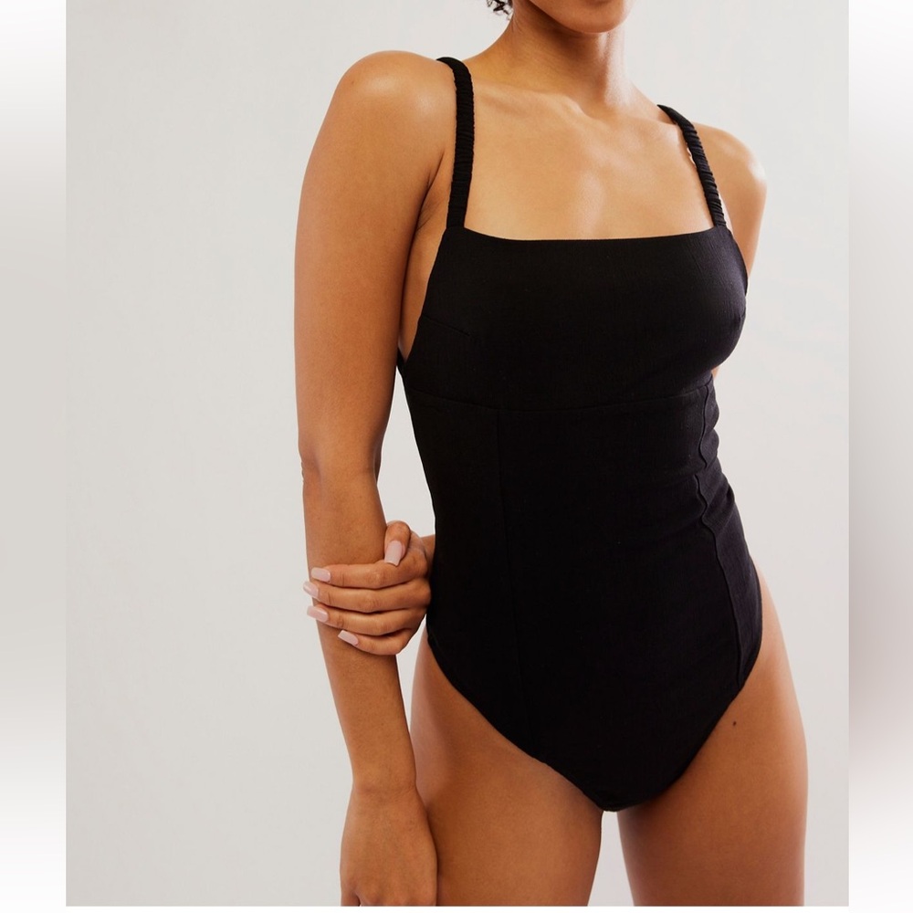 Free People black bodysuit open back medium